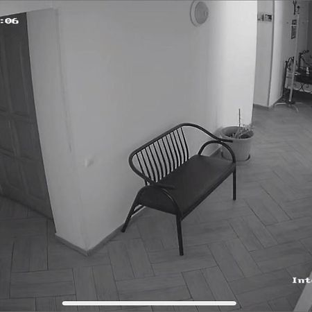 Pensiunea Sub Stejari Banesti ! Self Service ! Self Check-In! Εξωτερικό φωτογραφία