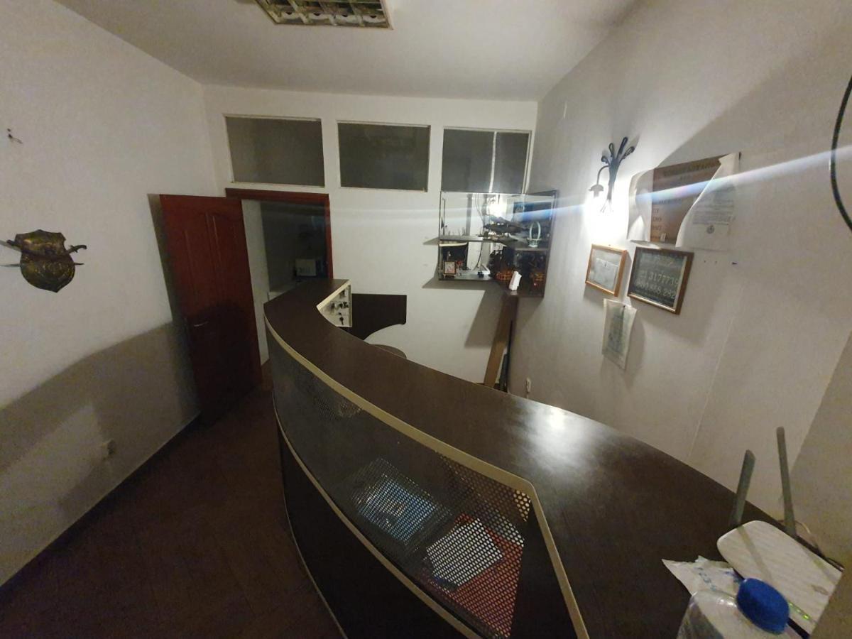Pensiunea Sub Stejari Banesti ! Self Service ! Self Check-In! Εξωτερικό φωτογραφία